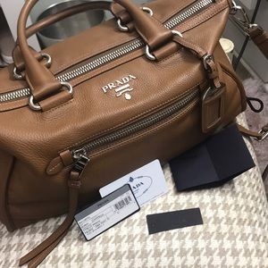 Authentic 💯 Prada Bauletto bag